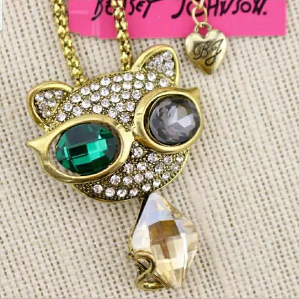 💕Betsey Johnson Rhinestone Necklace💕